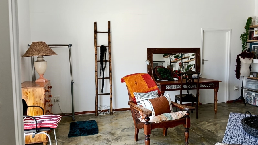 To Let 1 Bedroom Property for Rent in Vermont Western Cape